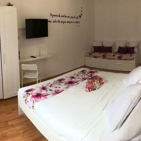 Orchids Apartment Рим Экстерьер фото